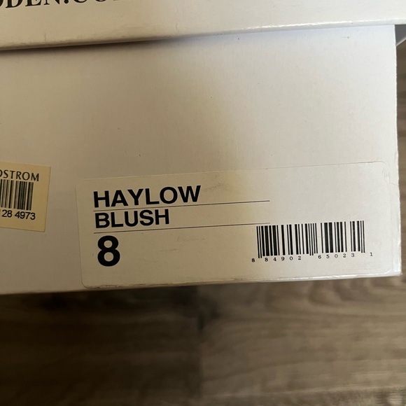 Steve Madden ‘haylow’ heels in blush, size 8 - Picture 8 of 8